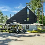 Semesterbostad In With Garden View